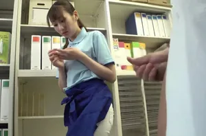 Đã đưa vào nhiều tư thế khác nhau và cuối cùng đã xuất tinh rất nhiều