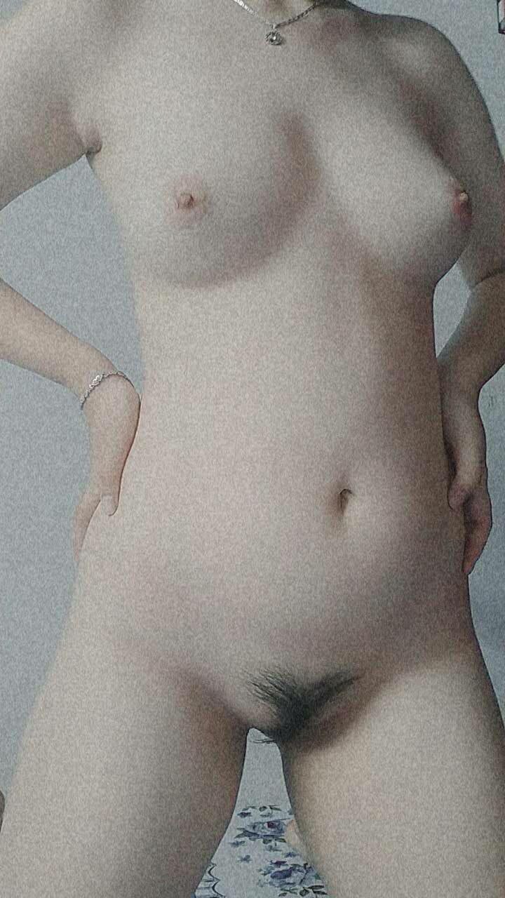 Tên tội phạm vượt ngục và Cô vợ trẻ đáng thương khi Ông chồng đi vắng